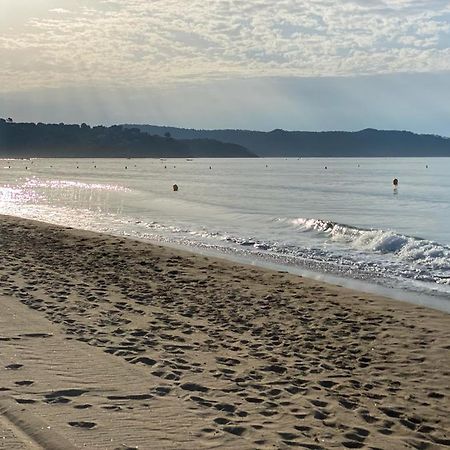 Le Diatomee - Rue Du Port Lägenhet Cavalaire-sur-Mer Exteriör bild
